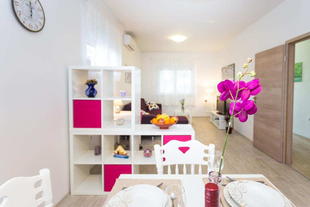 Apartment Perunika Zadar Bagian luar foto