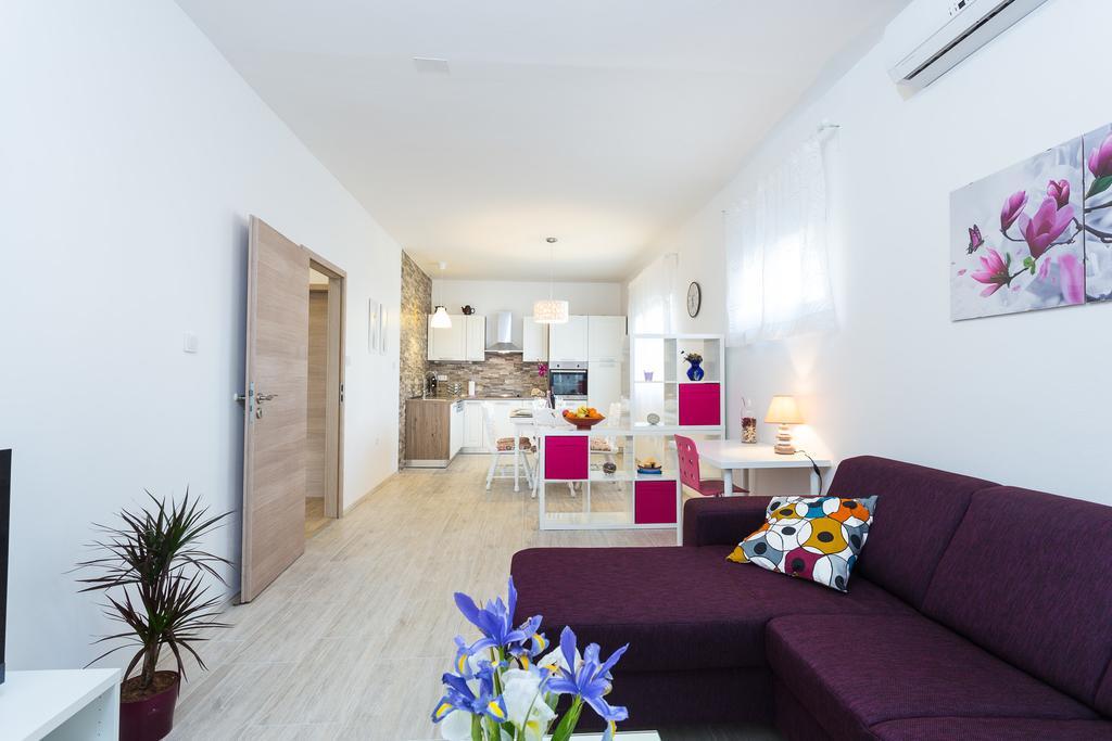 Apartment Perunika Zadar Bagian luar foto