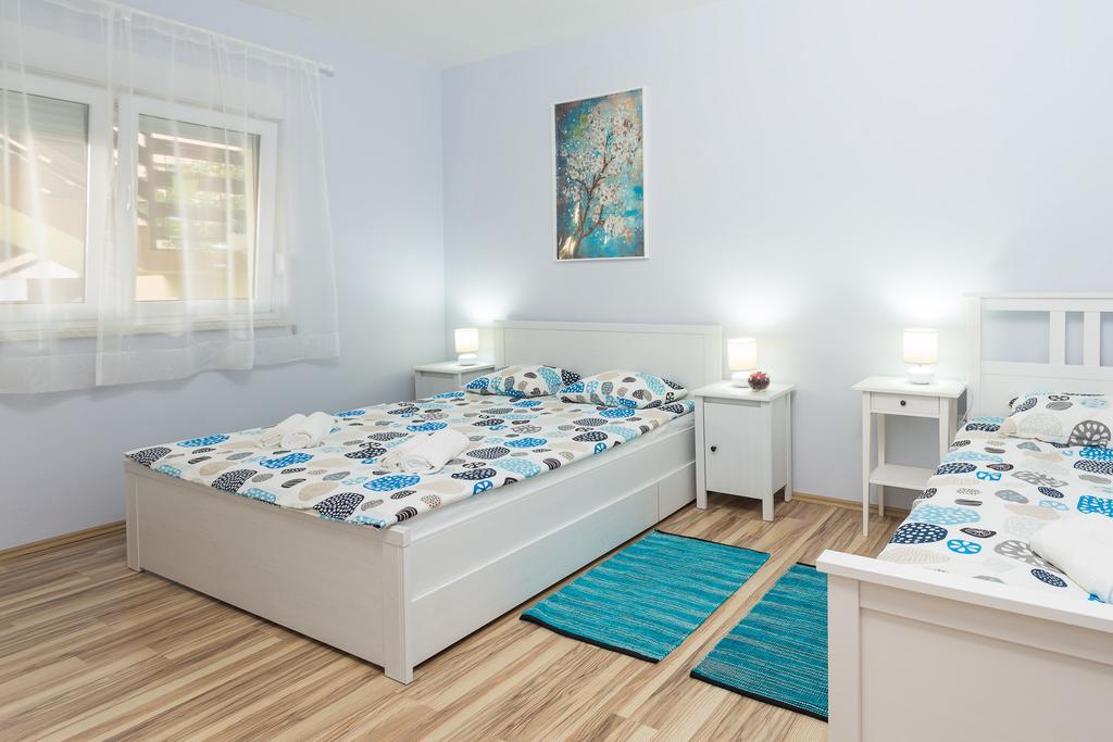 Apartment Perunika Zadar Bagian luar foto