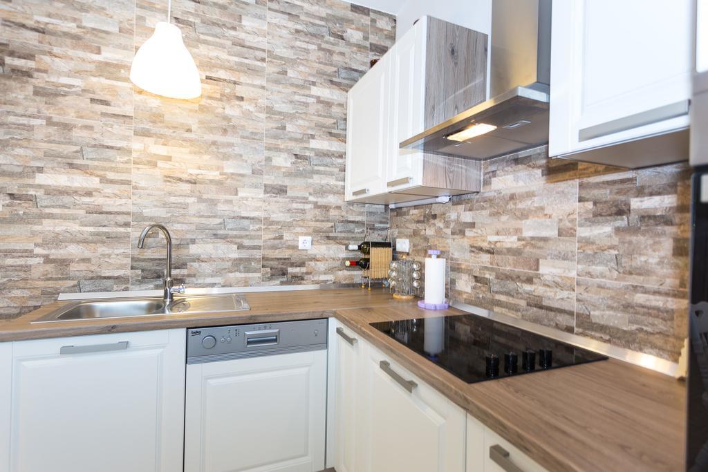 Apartment Perunika Zadar Bagian luar foto